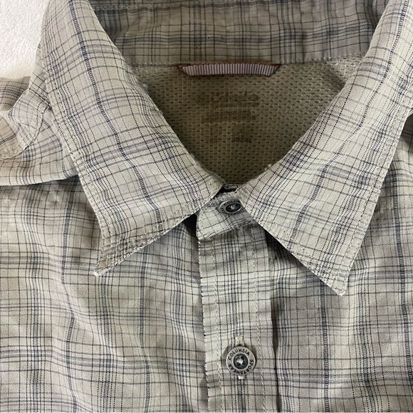 Columbia Omni-Shield Button Down Shirt Plaid Silver Buttons Zipper Pocket - Picture 3 of 9